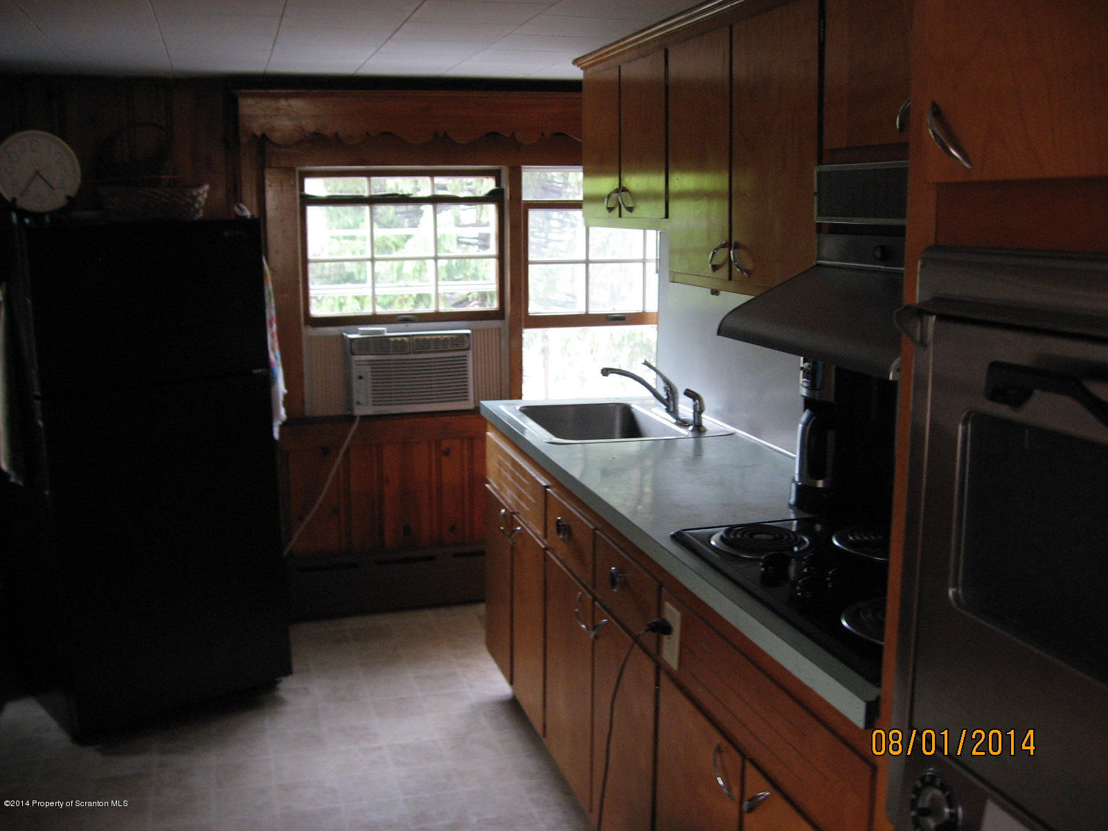 702 Foster Street Scranton, PA 18508 - Photo 8 of 14 Gallery Image 8