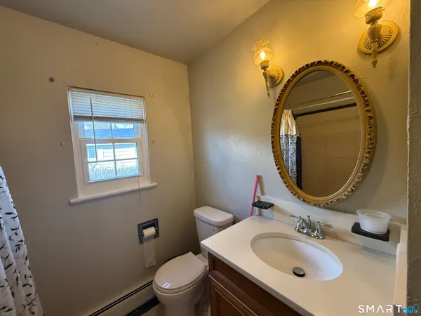 $2,900 | 35 Early Avenue, Stratford, CT 06615