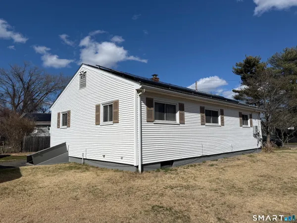 $2,900 | 35 Early Avenue, Stratford, CT 06615