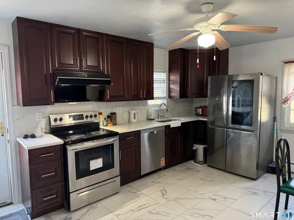 $2,900 | 35 Early Avenue, Stratford, CT 06615