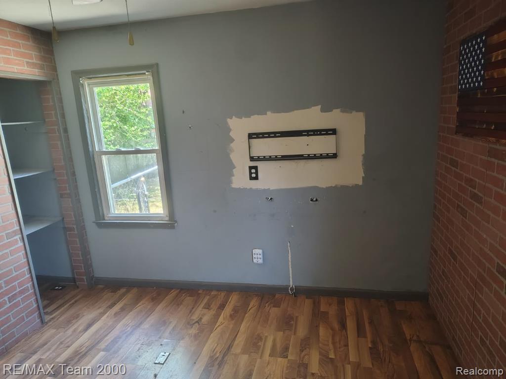 24806 Frisbee Street Detroit, MI 48219 - Photo 22 of 34