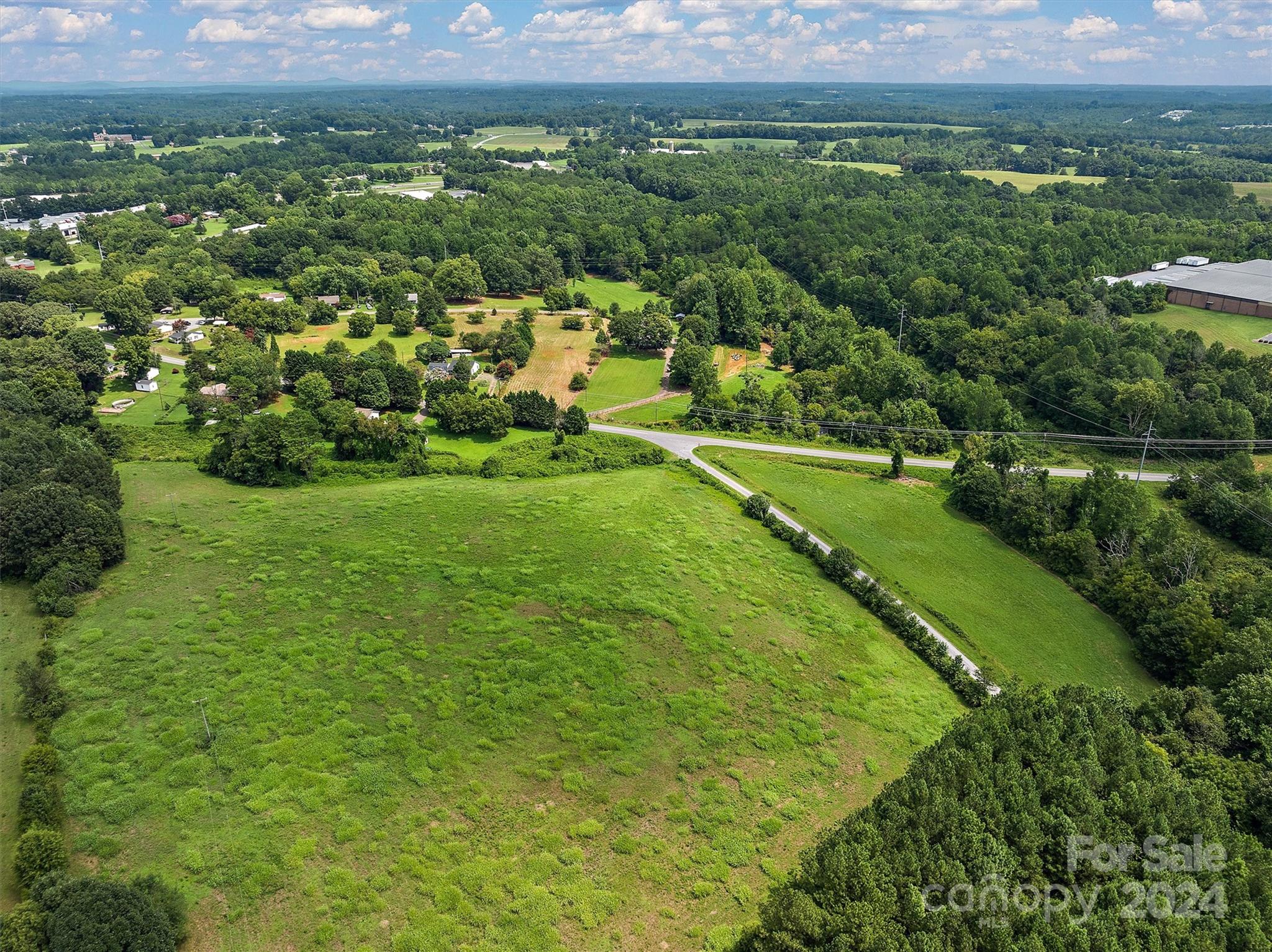 1612 Portion Road Conover, NC 28613 - Photo 4 of 10 Gallery Image 4