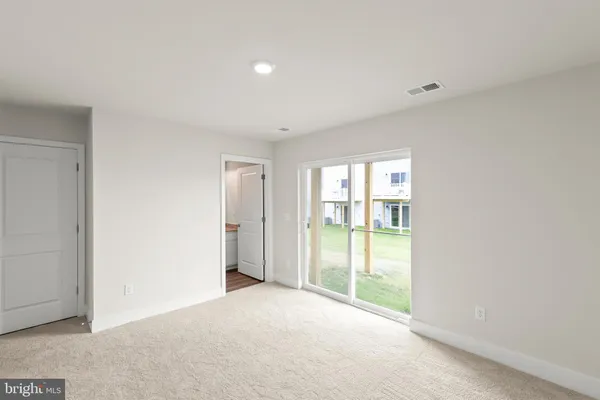 $2,200 | 133 Lakota Street, Winchester, VA 22602