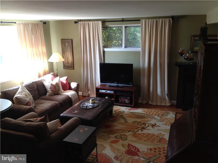 21 Fairway Road Paoli, PA 19301 - Photo 3 of 8 Gallery Image 3