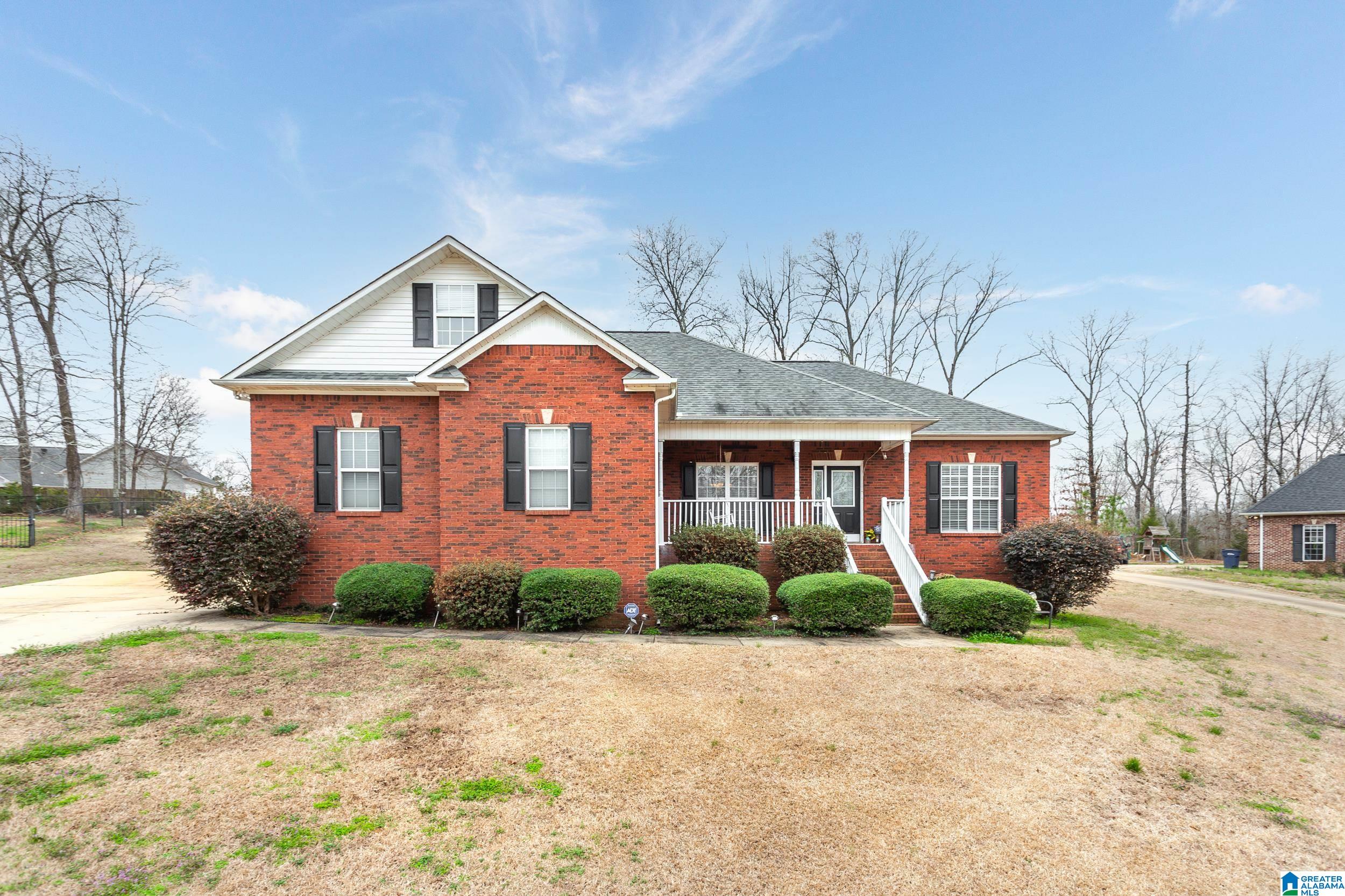 625 Creek Ridge Drive Riverside, AL 35135 - Photo 2 of 31