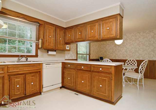 1100 Edwards Road Greenville, SC 29615 - Photo 10 of 25 Gallery Image 10