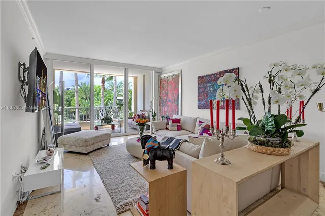 a view of livingroom with furniture and windows