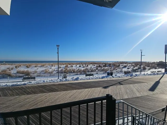 $149,990 | 3501 Boardwalk, Unit B210, Atlantic City, NJ 08401