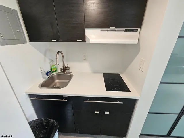 $149,990 | 3501 Boardwalk, Unit B210, Atlantic City, NJ 08401