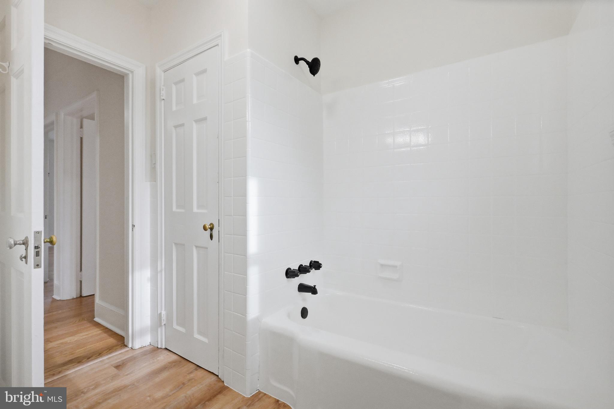 161 East Avon Road Brookhaven, PA 19015 - Photo 13 of 28