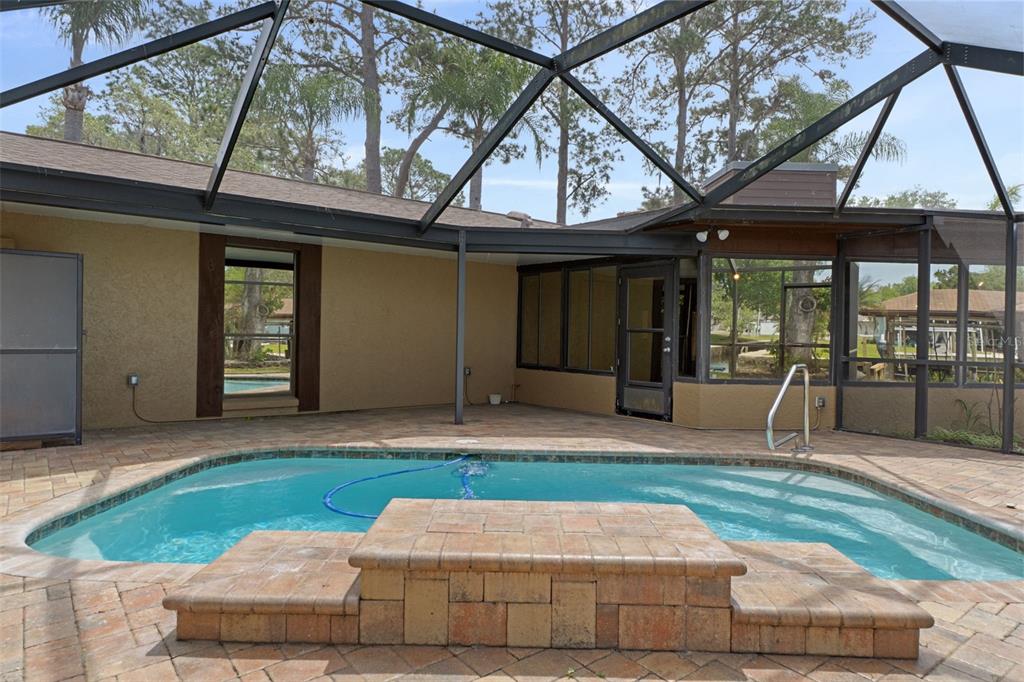 239 Southeast Paradise Point Road Crystal River, FL 34429 - Photo 34 of 48