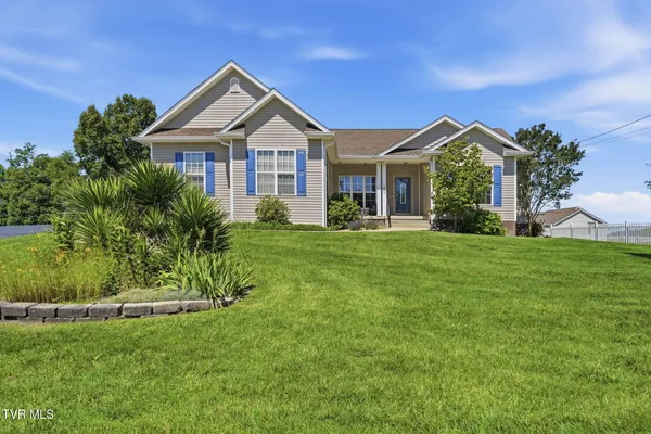 $499,900 | 20 Vesta Sue Court, Jonesborough, TN 37659