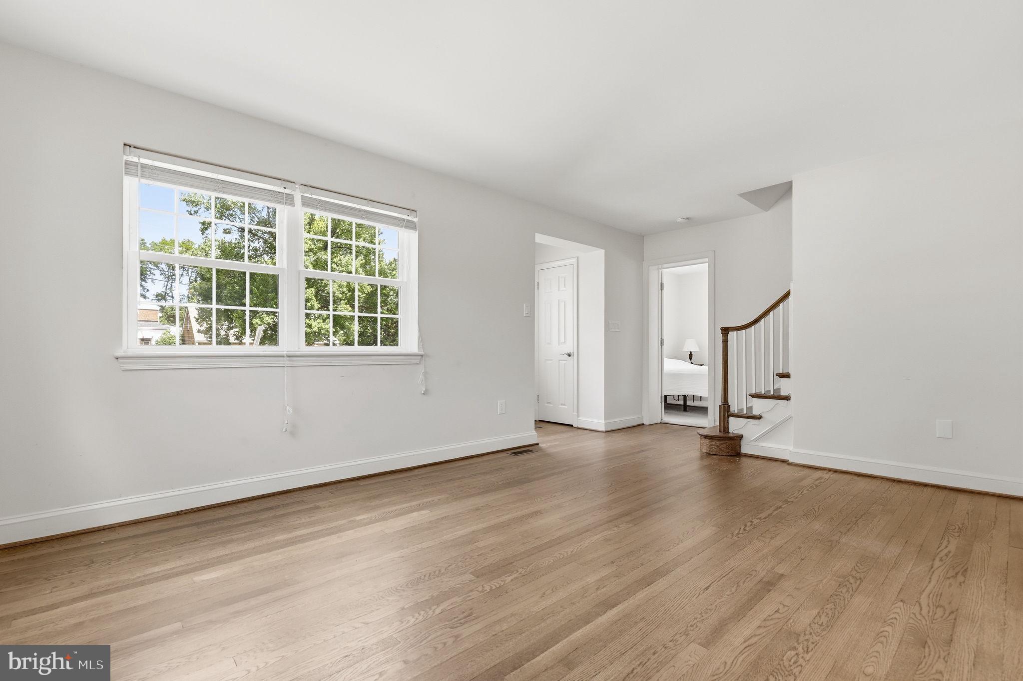 801 Patton Drive Silver Spring, MD 20901 - Photo 2 of 35 Gallery Image 2