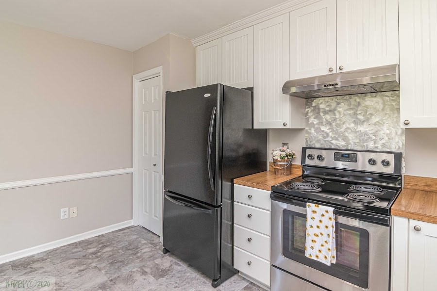 5960 Covered Bridge Road Clayton, NC 27527 - Photo 11 of 30 Kitchen