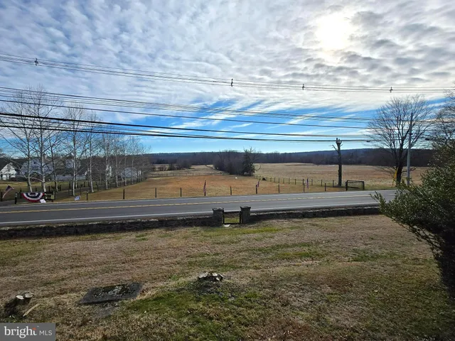 $575,000 | 2519 Ash Mill Road, Doylestown, PA 18902