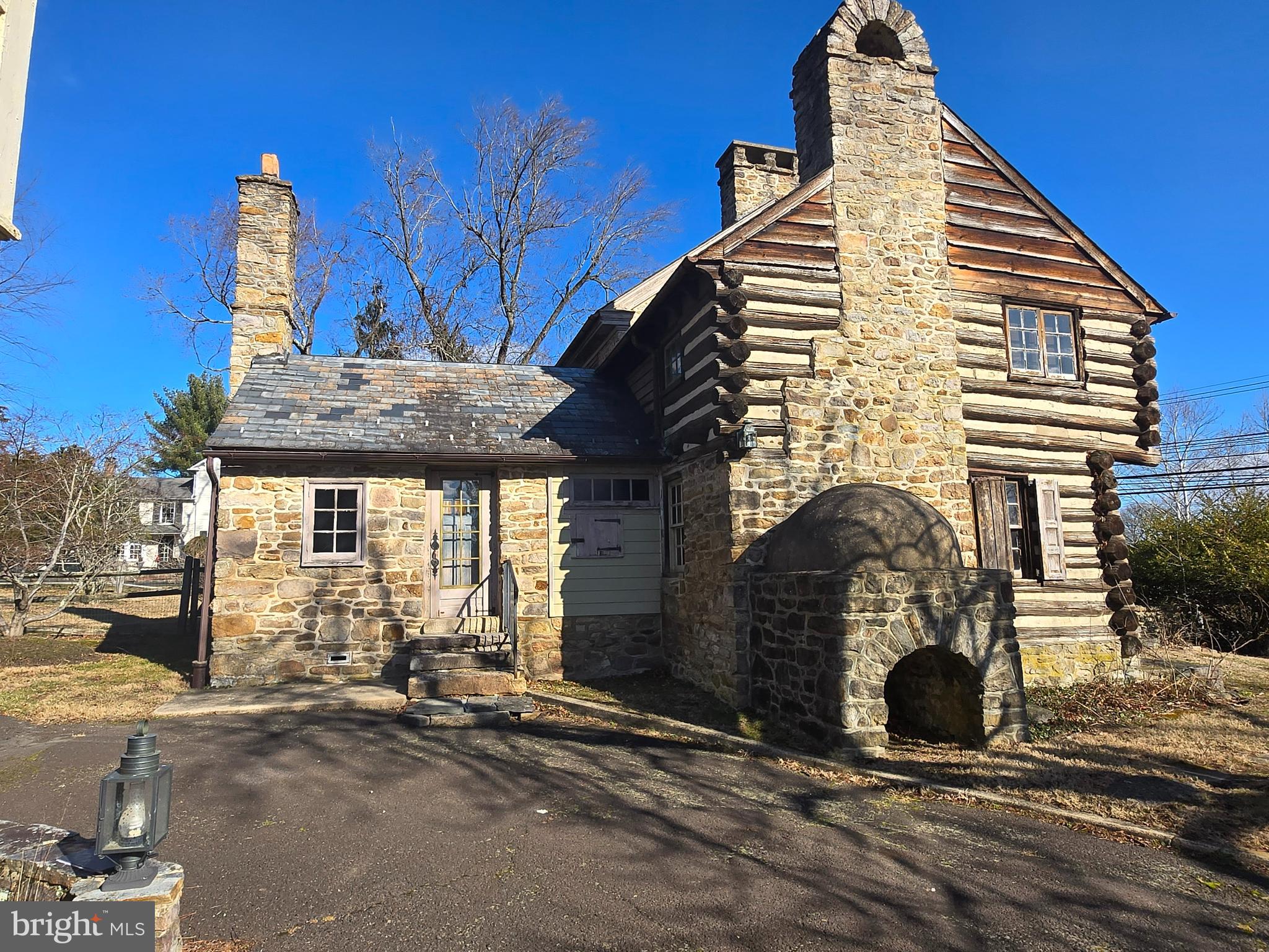 2519 Ash Mill Road Doylestown, PA 18902 - Photo 5 of 51 Side View