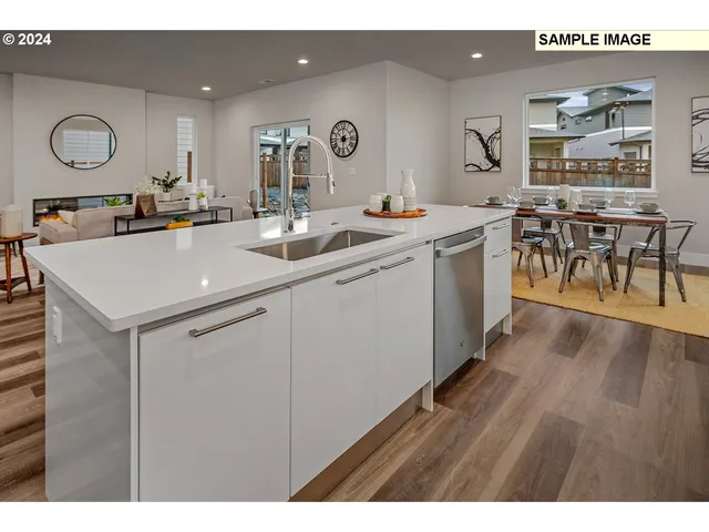 $729,950 | 16548 Southeast Snow Blanket Terrace, Happy Valley, OR 97086