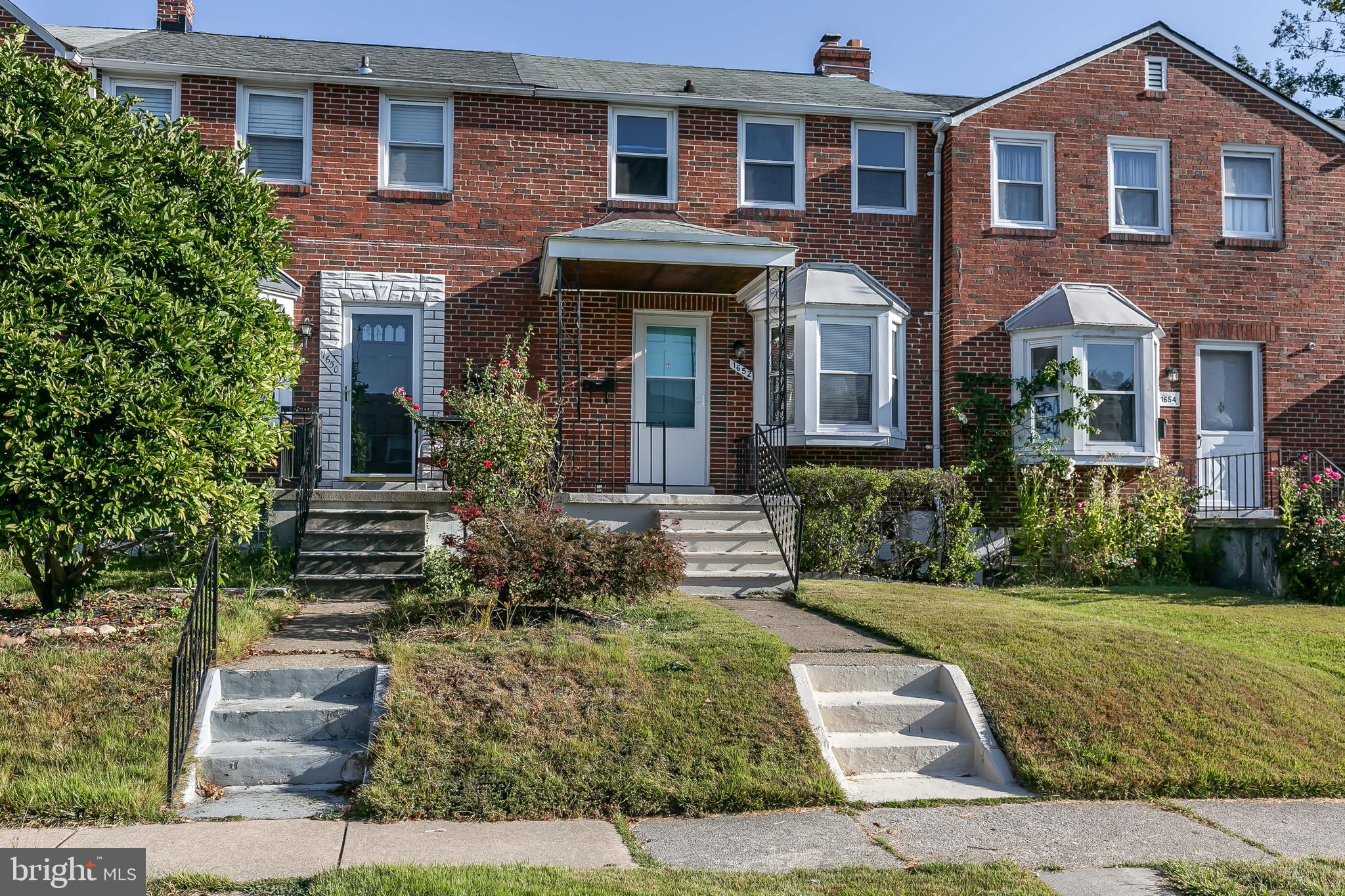 1652 Thetford Road Baltimore, MD 21286 - Photo 3 of 41 All Brick Home