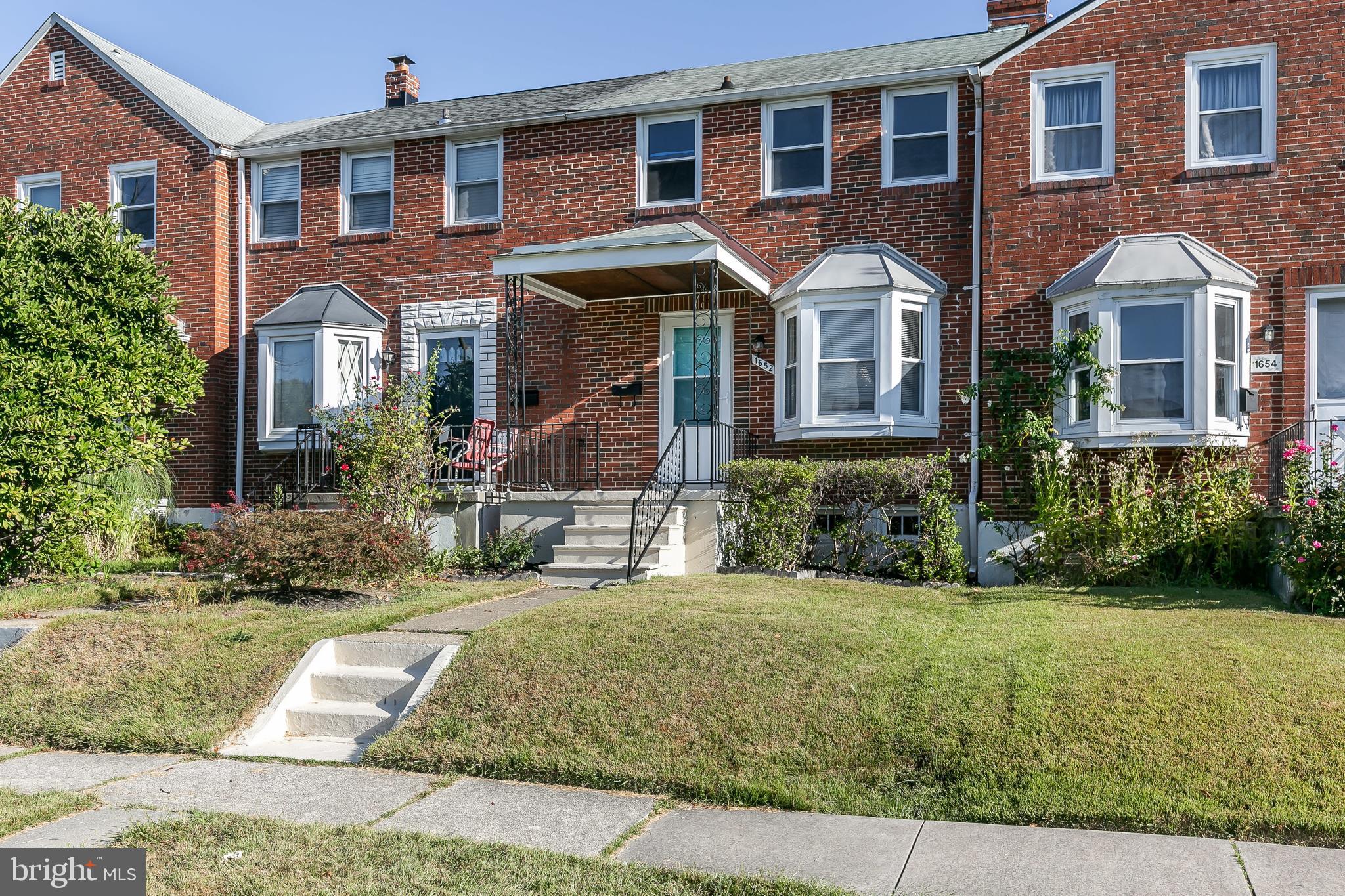 1652 Thetford Road Baltimore, MD 21286 - Photo 5 of 41 Covered Entry