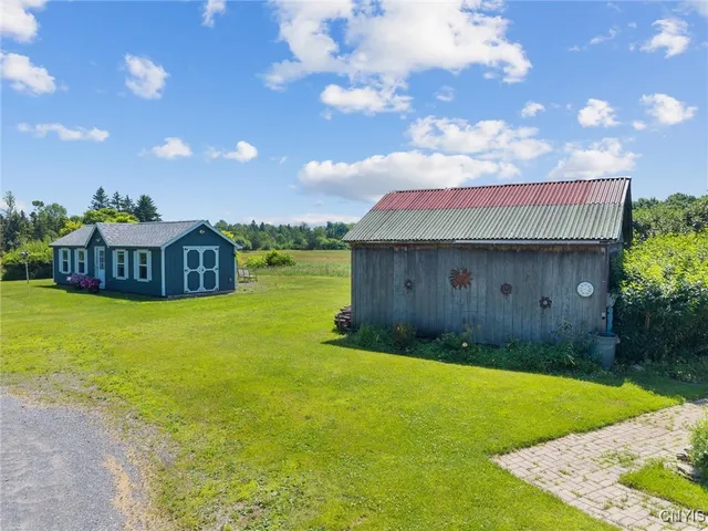 $995,000 | 23652 Ackerman Road, Unit 656, Brownville, NY 13634