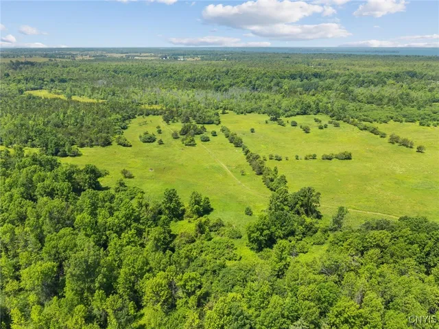 $995,000 | 23652 Ackerman Road, Unit 656, Brownville, NY 13634