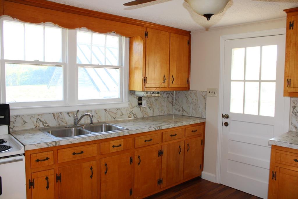 794 Sandy Ridge Road Cana, VA 24317 - Photo 19 of 37 Gallery Image 19