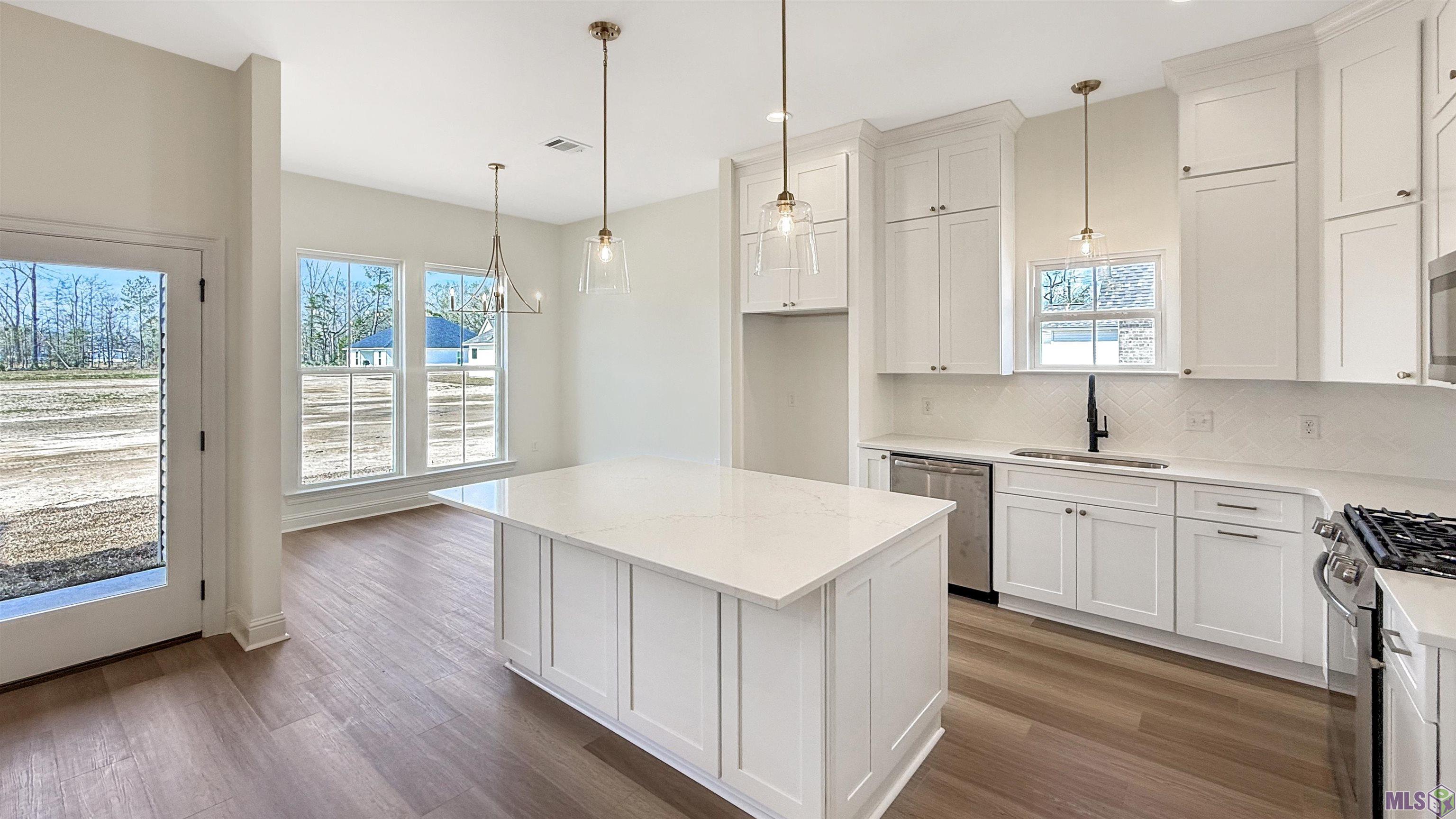 31497 Dunn Road Denham Springs, LA 70726 - Photo 4 of 16