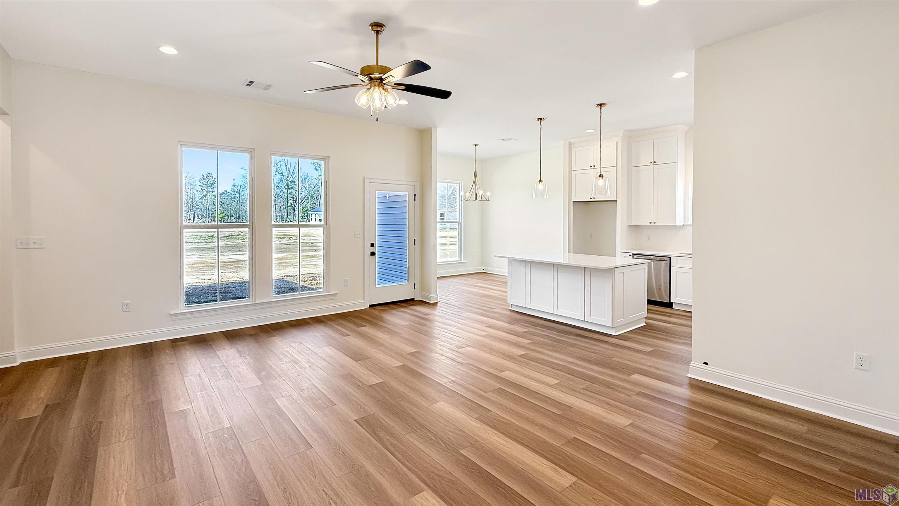 31497 Dunn Road Denham Springs, LA 70726 - Photo 8 of 16