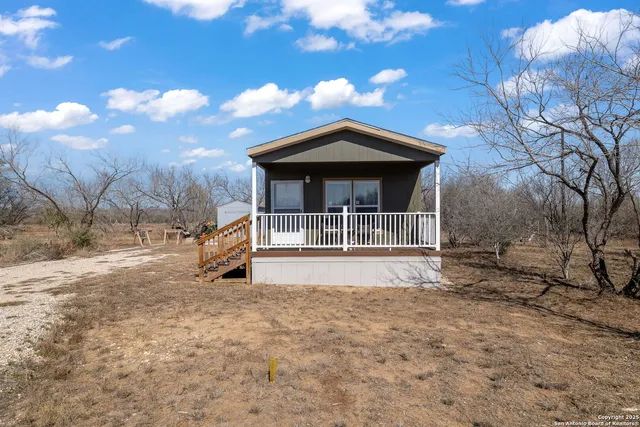 $510,000 | 11211 Fm 2779, Moore, TX 78057