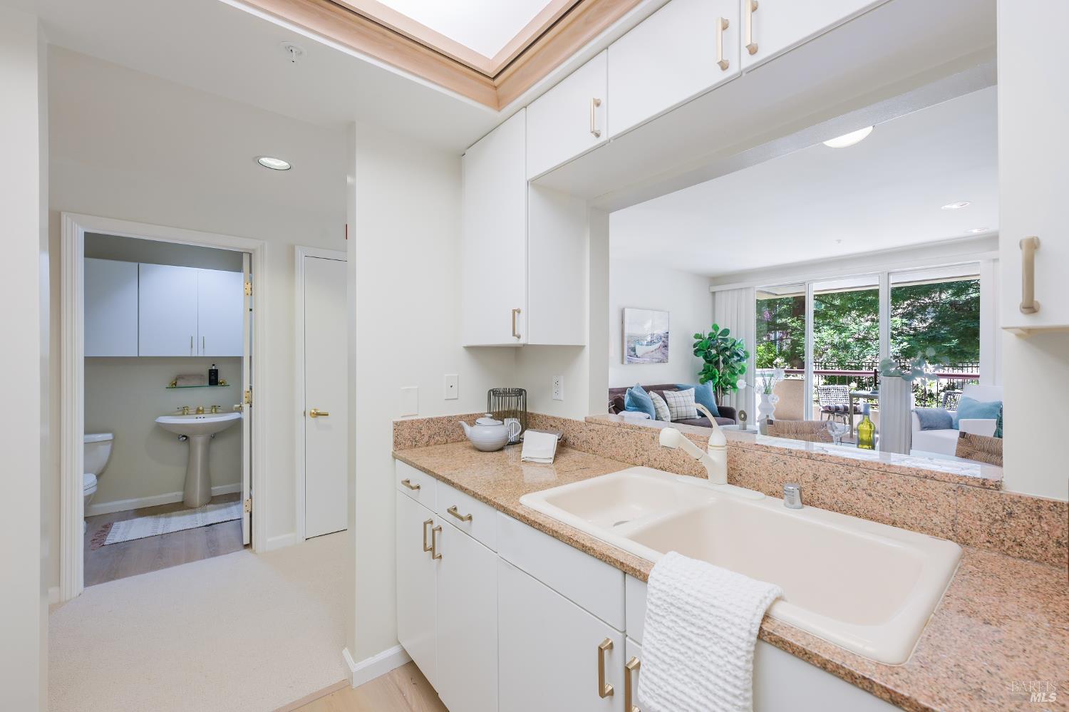 200 Deer Valley Road, Unit 2B San Rafael, CA 94903 - Photo 11 of 12