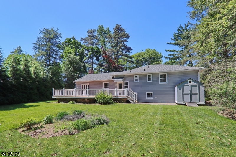 785 Lamberts Mill Road Westfield, NJ 07090 - Photo 34 of 37
