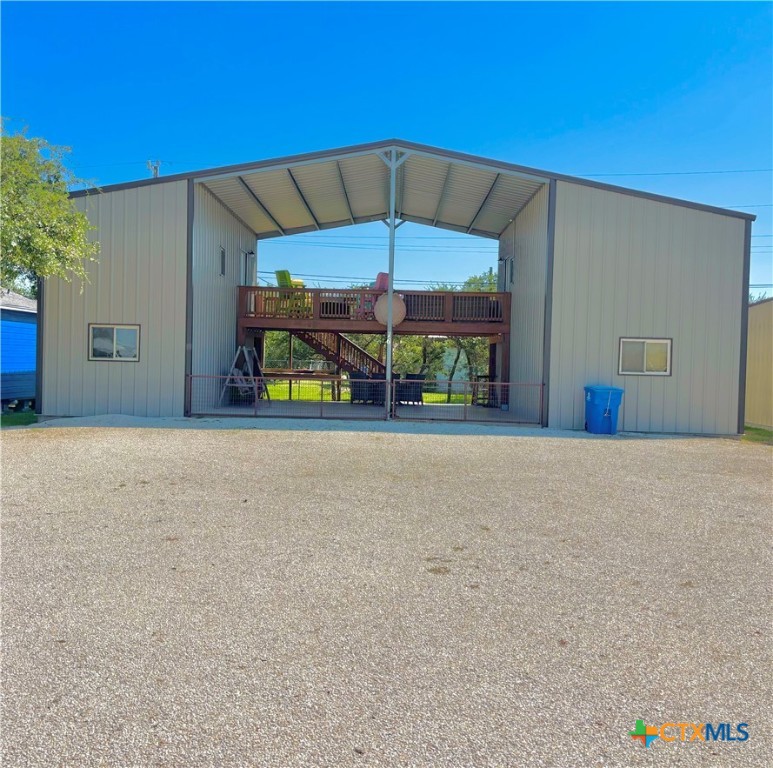a view of a house with a garage