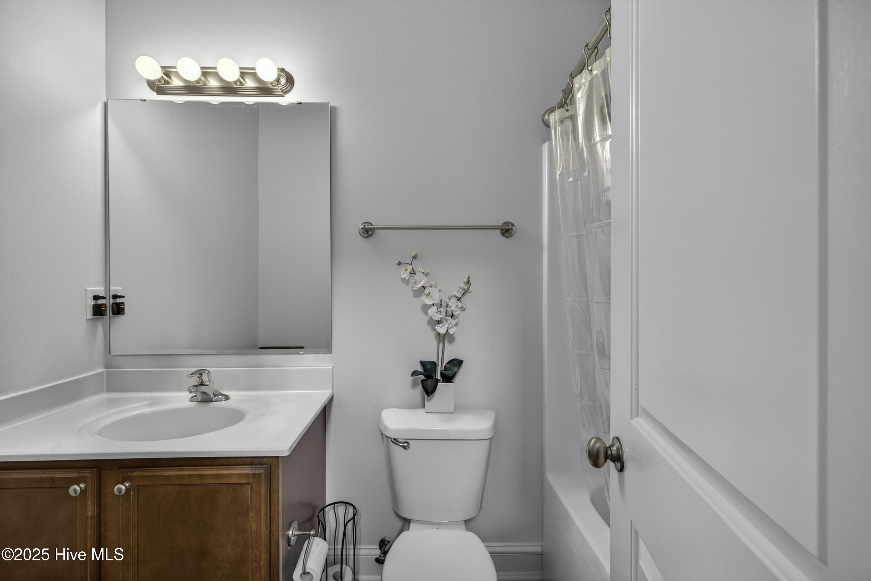 5103 Exton Park Loop Castle Hayne, NC 28429 - Photo 13 of 23 5103ExtonParkLoop-updated bath 2