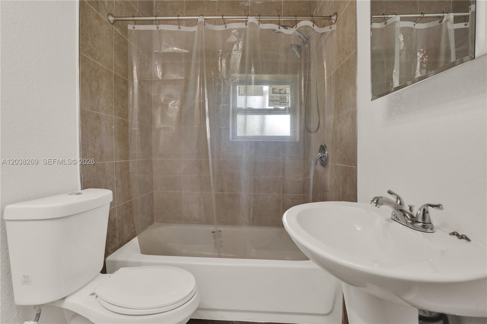 26620 Southwest 138th Court, Unit B Homestead, FL 33032 - Photo 10 of 14