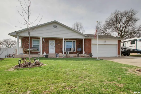 $297,000 | 1016 Gerard Avenue, Quincy, IL 62305