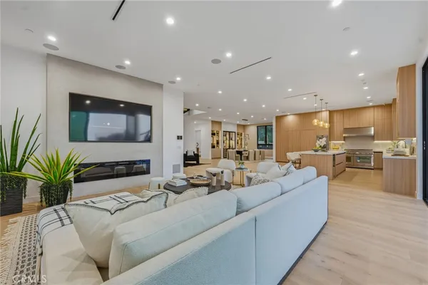 $5,495,000 | 4331 Alonzo Avenue, Encino, CA 91316