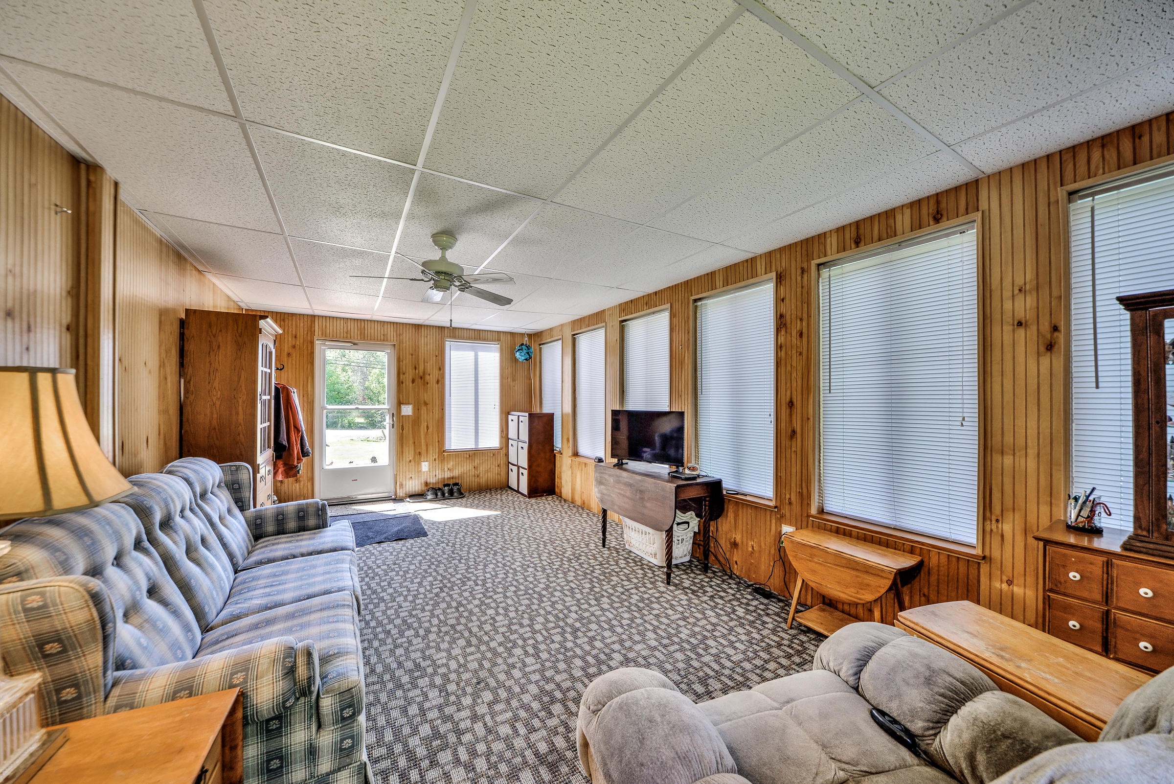 31 Mount Vernon Road Augusta, ME 04330 - Photo 3 of 22 1078123-29