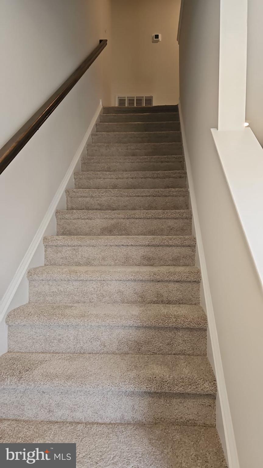 18 Elliot Lane Westampton, NJ 08060 - Photo 19 of 38 a view of entryway