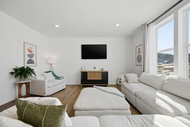 $749,900 | 18445 58th Avenue North, Minneapolis, MN 55446