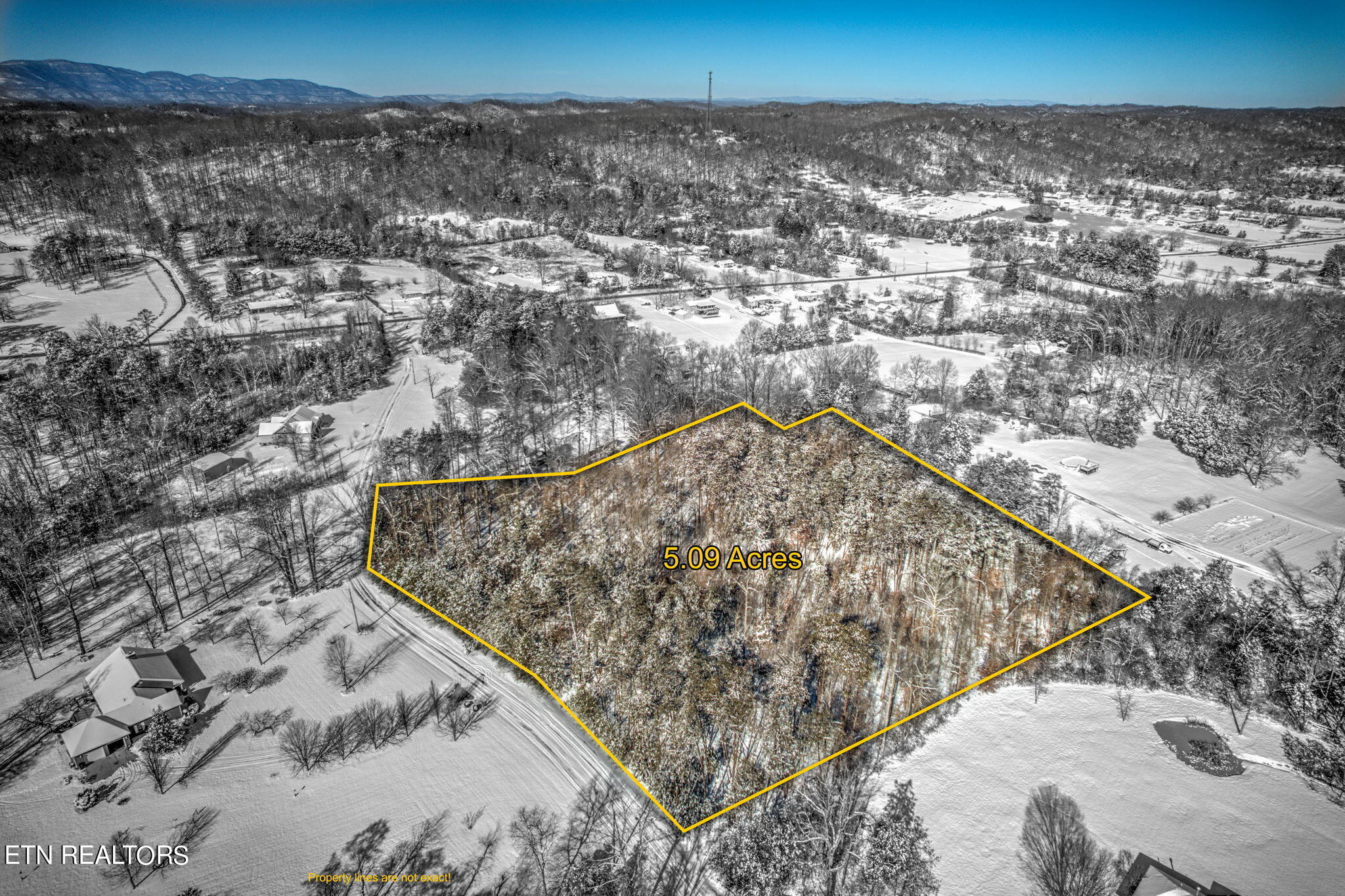 Claxton Farm Lane Powell, TN 37849 - Photo 6 of 9 9-web-or-mls-ClxtnFrm (9)-2