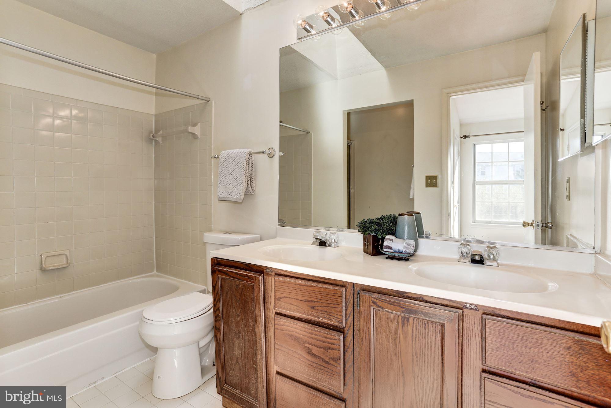6819 Mayfair Road Laurel, MD 20707 - Photo 24 of 40 Master bath