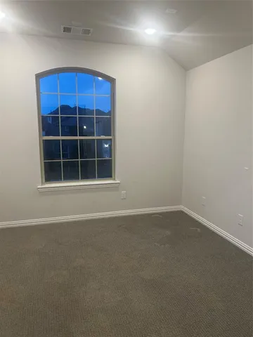 $2,900 | 4304 Expedition Drive, Oak Point, TX 75068