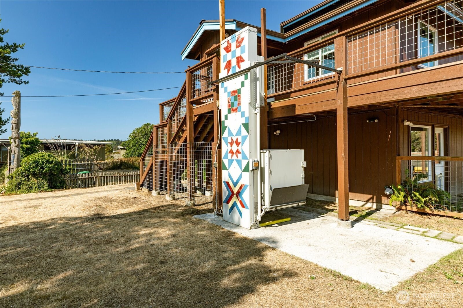 2385 Sunlight Beach Road Clinton, WA 98236 - Photo 4 of 39 Gallery Image 4