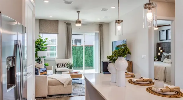 $2,299 | 3950 Dechman Drive, Unit 4038, Grand Prairie, TX 75052