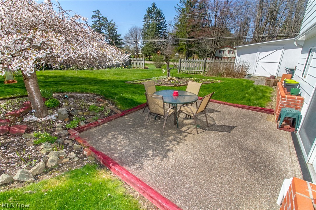 237 Springmont Road Northfield, OH 44067 - Photo 6 of 32