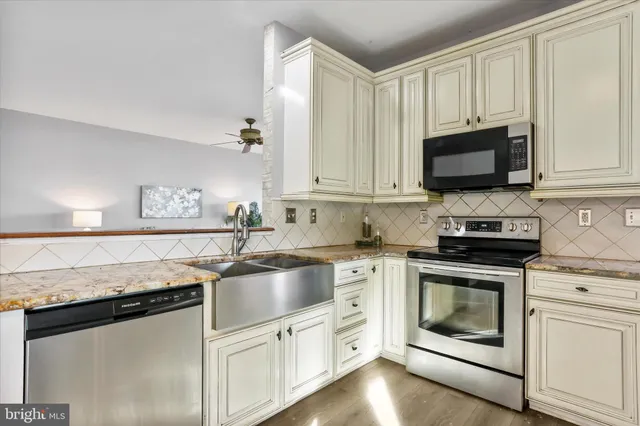 $480,000 | 183 Belgian Way, Charles Town, WV 25414