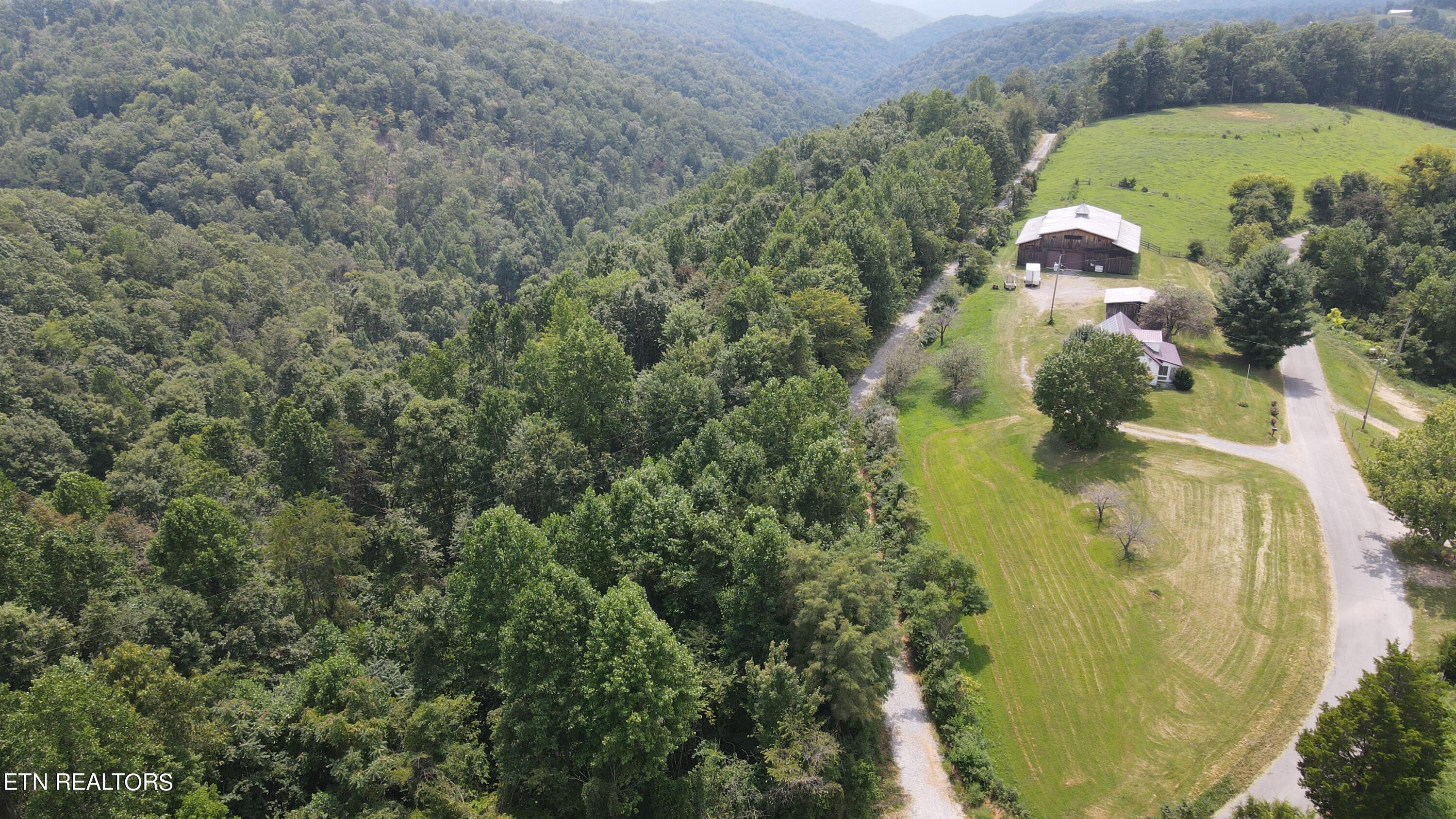 1088 Jones Ridge Road Speedwell, TN 37870 - Photo 10 of 53 DJI_0243