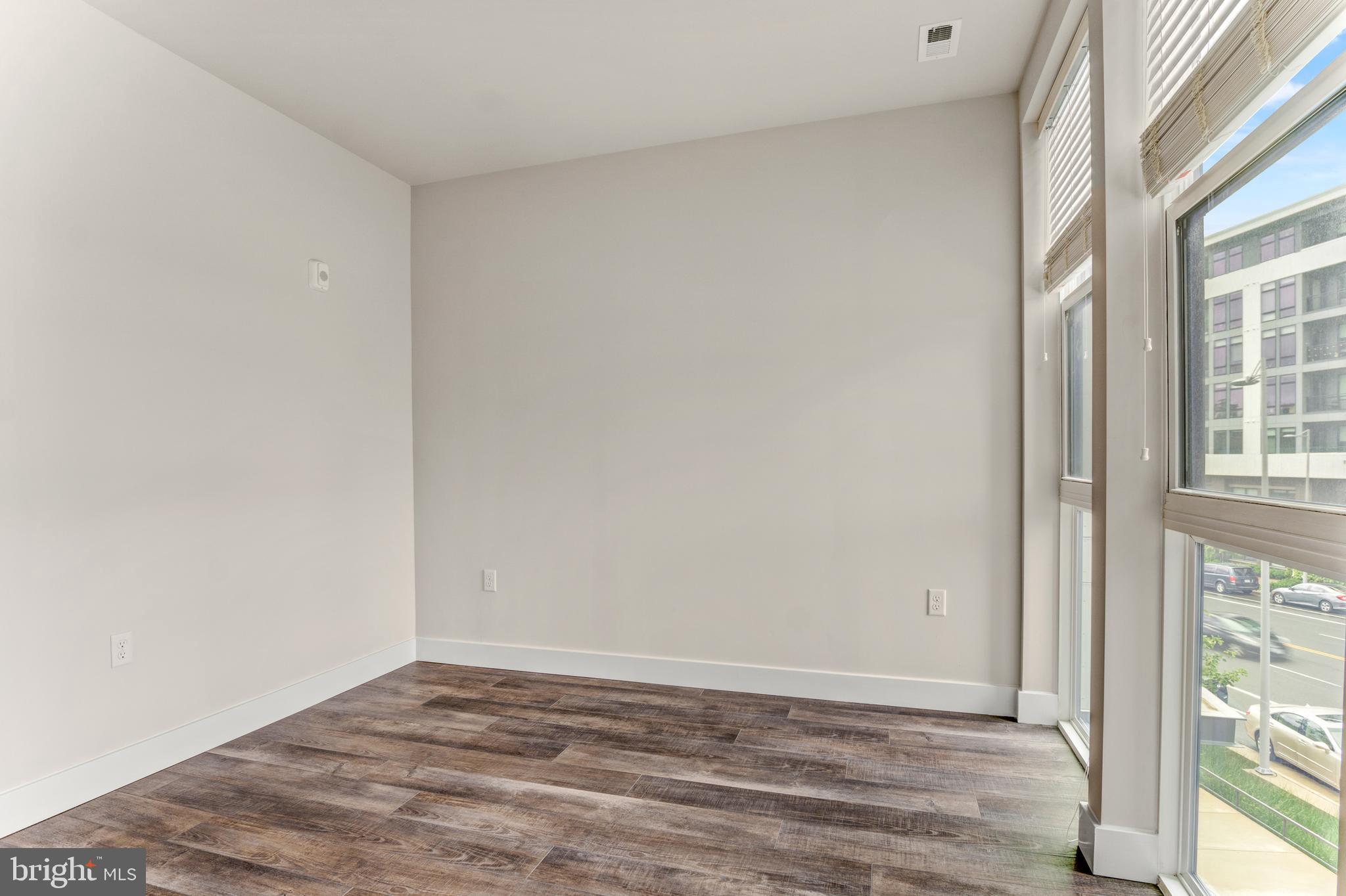 1761 Old Meadow Road, Unit 209 McLean, VA 22102 - Photo 17 of 58 a view of room