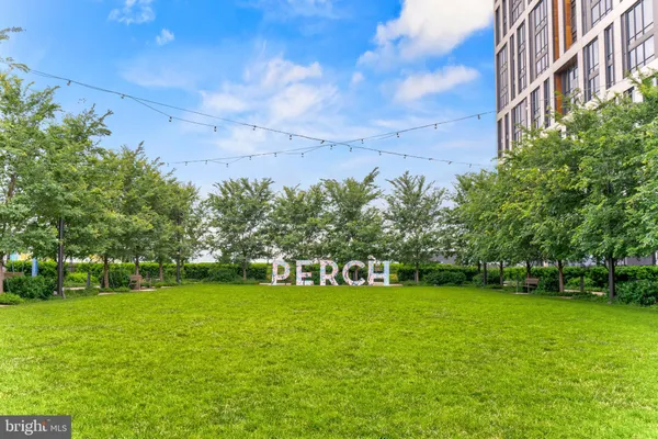 $3,275 | 1761 Old Meadow Road, Unit 209, McLean, VA 22102