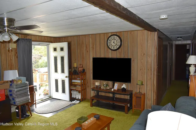 $200,000 | 205 Middle Road, Austerlitz, NY 12017